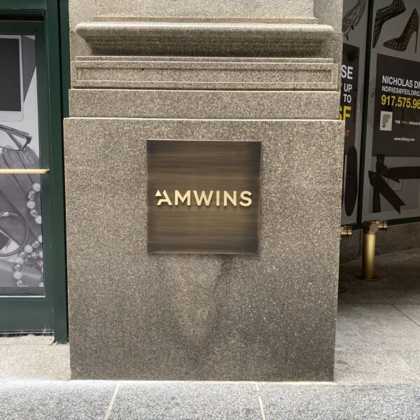 Plaques - Amwins